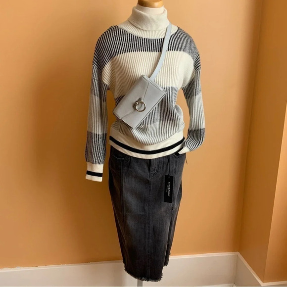 FUNSPORT Colorblock Ribbed Knit Turtleneck Sweater Size M Scandi Style - Picture 12 of 14